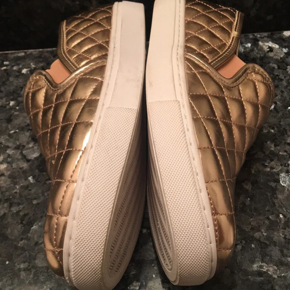 Steve Madden Ecentrcq Slip‎ on Shoes - Picture 6 of 7